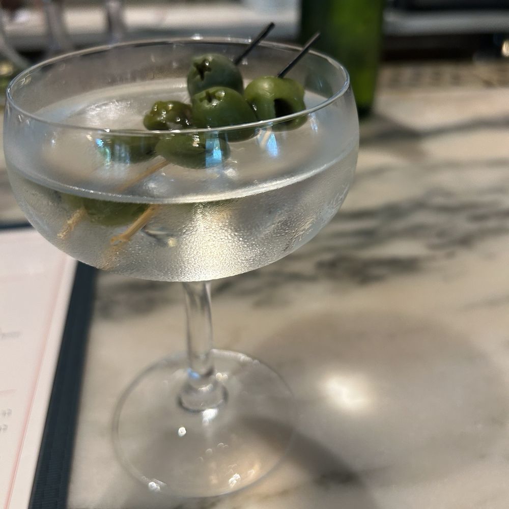 dirty martini extra olives