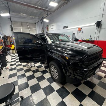 TW Tinting - Auto Glass Services Near Me - Santa Ana, California TW Tinting - Auto Glass Services Near Me - Santa Ana, California