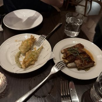 Il Carciofo - FIORI DI ZUCCA FRITTI and ABBACCHIO ALLA SCOTTADITO - Italian Near Me - Chicago, Illinois
