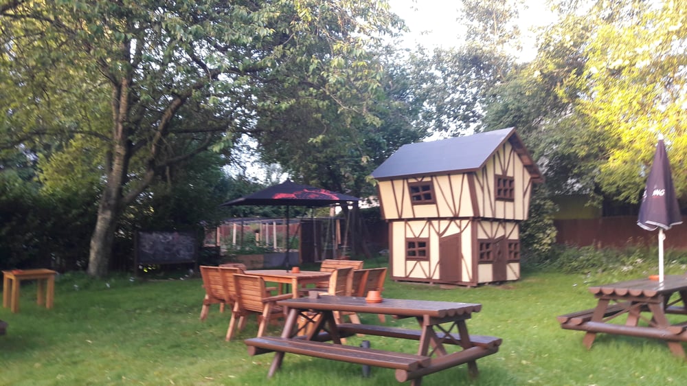 THE POACHER INN Alton Road South Warnborough Hampshire United