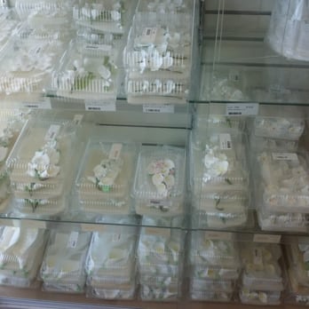 McCall's Retail Store - Bakeries Near Me - Etobicoke, Ontario