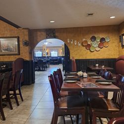 Bella Sera Italian Restaurant - Roomy