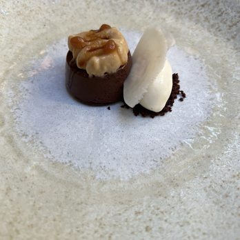 Aizle - Chocolate mousse dessert - Scottish Near Me - Edinburgh, EDH Aizle - Chocolate mousse dessert - Scottish Near Me - Edinburgh, EDH