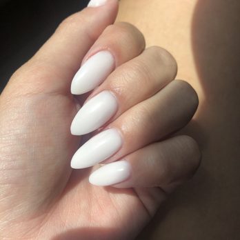 Leanne Nails - White powder acrylic - Nail Technicians Near Me - Westminster, California
