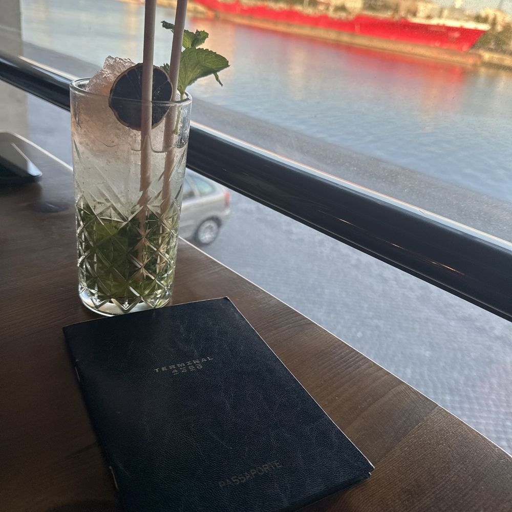Terminal 4450 - Bars Near Me - Leça da Palmeira, 13
