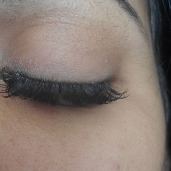 Lash Lab Express - Crust on my lashes from the infection - Eyelash Service Near Me - Parlin, New Jersey