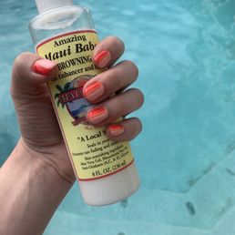 Gel mani with fun design for the beach! Gel mani with fun design for the beach!