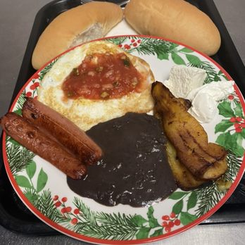 Panaderia Maya - Desayuno Típico Guatemalteco ( Tradicional Guatemalan Breakfast) - Mexican Near Me - Providence, Rhode Island Panaderia Maya - Desayuno Típico Guatemalteco ( Tradicional Guatemalan Breakfast) - Mexican Near Me - Providence, Rhode Island