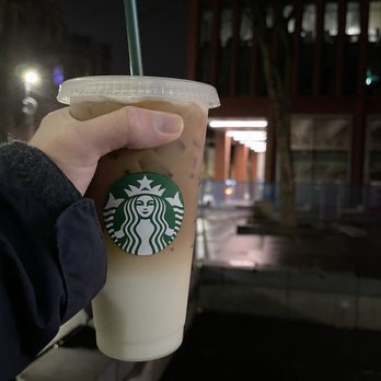Starbucks - Venti Toffee Nut Latte - Coffee & Tea Near Me - Manchester, XGM