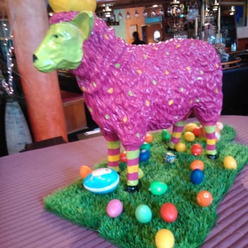 Weisses Haus - Osterdeko - Bistros Near Me - Neuss, NW Weisses Haus - Osterdeko - Bistros Near Me - Neuss, NW
