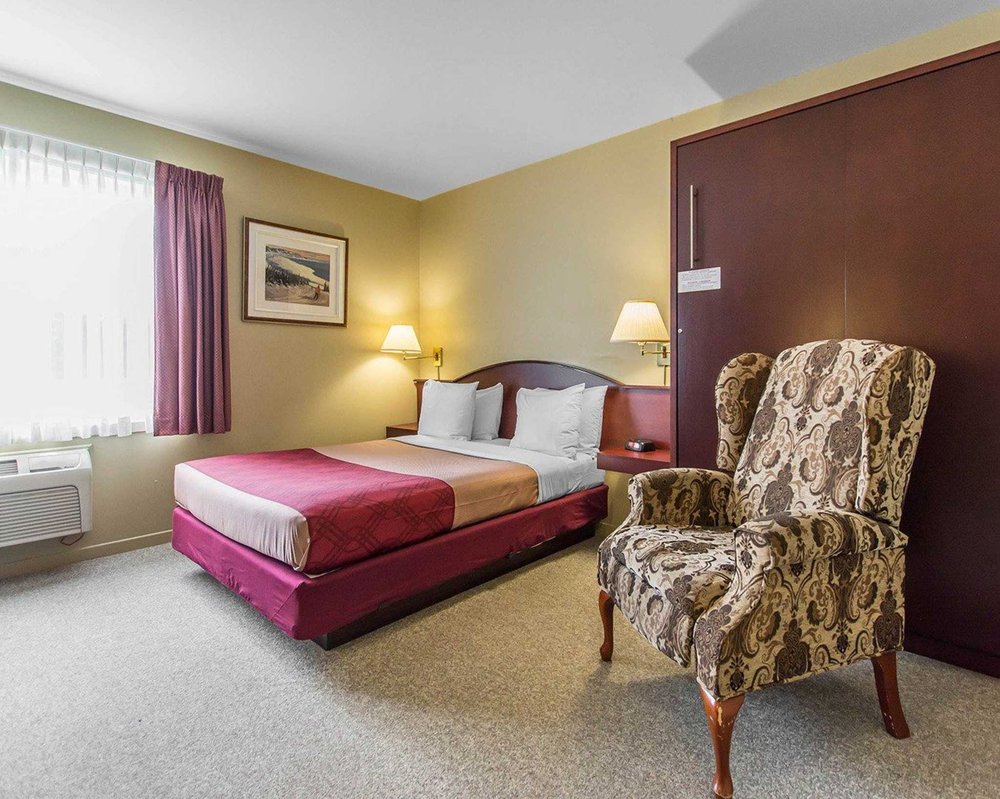 5490 Boulevard Sainte Anne Boischatel Qc G0a 1h0 Ca ECONO LODGE MONTMORENCY FALLS - 20 Photos - 5490 Boulevard Sainte-Anne,  Boischatel, QC - Yelp