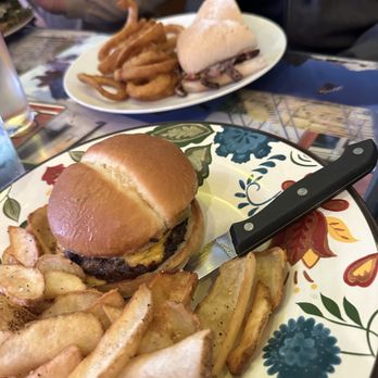 The Pedaler - Bars Near Me - Springfield, Oregon