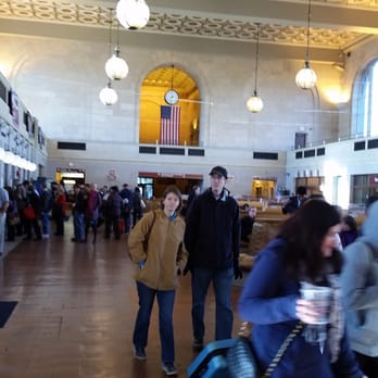 Union Station - Union Station is packed today. - Train Stations Near Me - New Haven, Connecticut