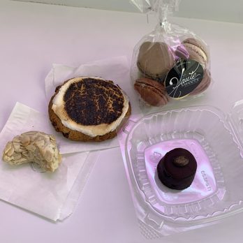 Haute Sweets Hillcrest Village - Desserts Near Me - Dallas, Texas