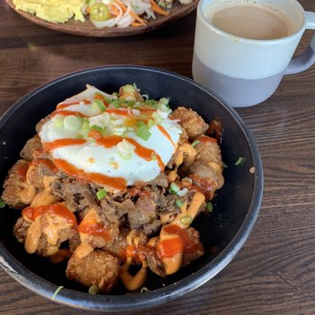 Akar - slinger - Asian Fusion Near Me - St. Louis, Missouri
