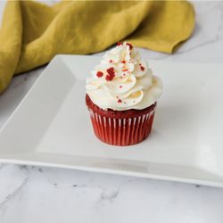 Sunflower Bakery - Red velvet cupcake