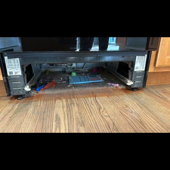 Unique Touch & Spotless - under the oven - Home Cleaning Near Me - Jackson, New Jersey
