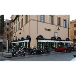 Valeri Sport di Colatuono - Fay Tods Hogan Corneliani Fendi Moncler Ralph Lauren