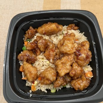 Panda Express - Chinese Near Me - Clarksville, Tennessee