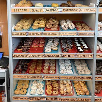 Dandee Donut Factory - Donuts Near Me - Margate, Florida Dandee Donut Factory - Donuts Near Me - Margate, Florida