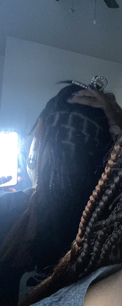Soda Hair Braiding Logo