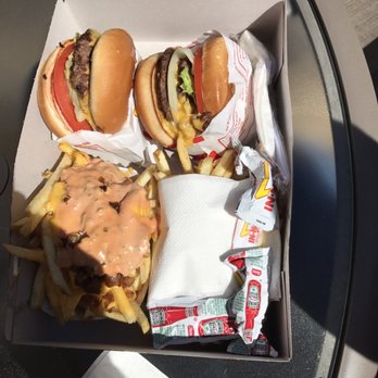 In-N-Out Burger - Delicious burgers and fries - Fast Food Near Me - Davis, California In-N-Out Burger - Delicious burgers and fries - Fast Food Near Me - Davis, California