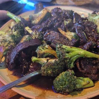 Kowloon Tiki - Beef and broccoli - Venues & Event Spaces Near Me - Revere, Massachusetts Kowloon Tiki - Beef and broccoli - Venues & Event Spaces Near Me - Revere, Massachusetts
