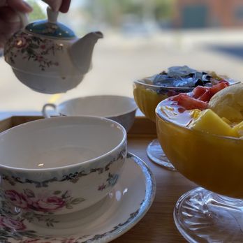Nature's Oasis - Van Aken - Tea cup is so cute! - Cafes Near Me - Shaker Heights, Ohio Nature's Oasis - Van Aken - Tea cup is so cute! - Cafes Near Me - Shaker Heights, Ohio