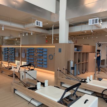 Flo Pilates - Pilates Near Me - Palo Alto, California