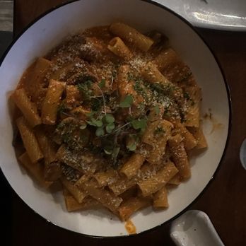 Mona Lisa Cucina - Rigatoni alla Vodka - Italian Near Me - Huntington Beach, California Mona Lisa Cucina - Rigatoni alla Vodka - Italian Near Me - Huntington Beach, California
