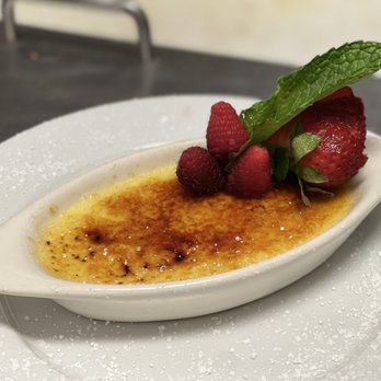 Redwood Bar & Kitchen - Creme brulee - Caribbean Near Me - Hollywood, Florida Redwood Bar & Kitchen - Creme brulee - Caribbean Near Me - Hollywood, Florida