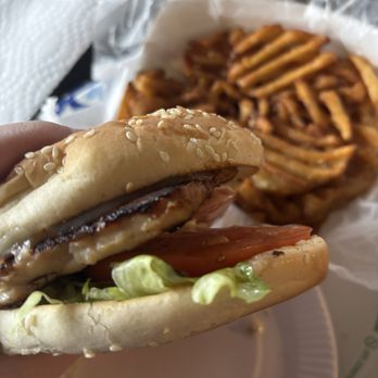 Frankies - Grilled Chicken Sandwich with lettuce, tomato, and provolone cheese with waffle fries. - Fast Food Near Me - Wallingford, Connecticut Frankies - Grilled Chicken Sandwich with lettuce, tomato, and provolone cheese with waffle fries. - Fast Food Near Me - Wallingford, Connecticut