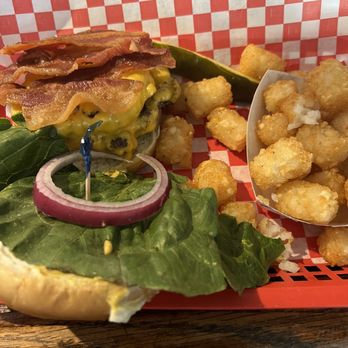 The Griffon - Cheeseburger w/bacon and tater tots. - Pubs Near Me - Charleston, South Carolina The Griffon - Cheeseburger w/bacon and tater tots. - Pubs Near Me - Charleston, South Carolina
