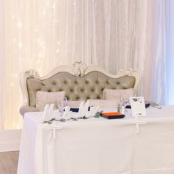 Grand Manor - Sweetheart table
