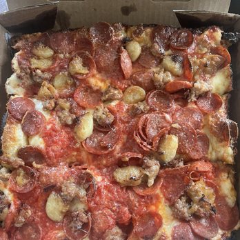 Little Dynamite - Pizza Near Me - Los Angeles, California Little Dynamite - Pizza Near Me - Los Angeles, California