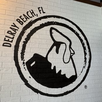 Another Broken Egg Cafe - Inside - Breakfast & Brunch Near Me - Delray Beach, Florida
