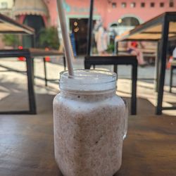 Lucid - Smoothie with pineapple and mint