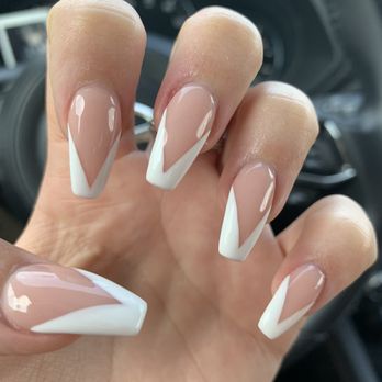 3Sixty5 Nail Studio - Fresh Mani - Nail Salons Near Me - Hutto, Texas