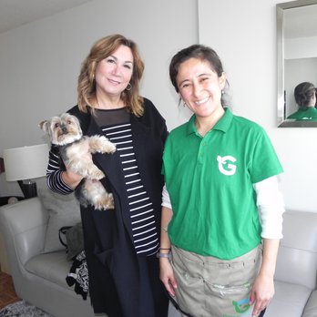 Green Duster - PET FRIENDLY STAFF - Home Cleaning Near Me - Jackson Heights, New York