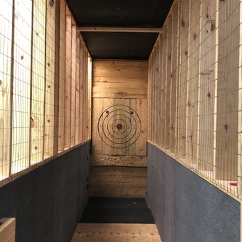 Bier Shack Taproom - Your Axe Shoot - Axe Throwing Near Me - Foley, Alabama