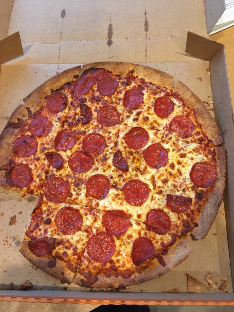 LITTLE CAESARS 26 Reviews Pizza 202 164th St SW, Lynnwood, WA
