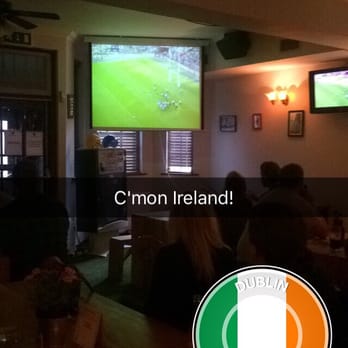 The Square Ball - Pubs Near Me - Dublin, D