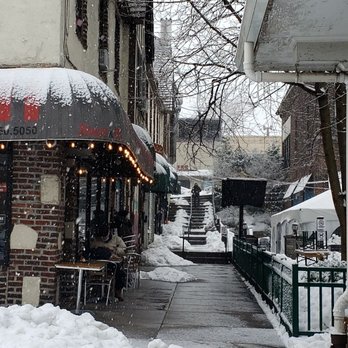 Roast & Co Cafe - Live in Long Island, but everytime I go to Kew Gardens, this is a definite stop. Coffee is really good. Guys that work there are GREAT! - Sandwiches Near Me - Kew Gardens, New York