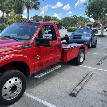Towman305 - Towing Near Me - Opa-locka, Florida