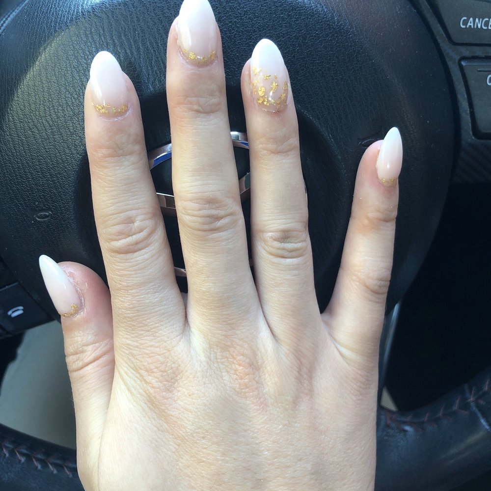 Maite Nails & Skin Spa - Ombré with gold accents - Nail Salons Near Me - Burlingame, California Maite Nails & Skin Spa - Ombré with gold accents - Nail Salons Near Me - Burlingame, California