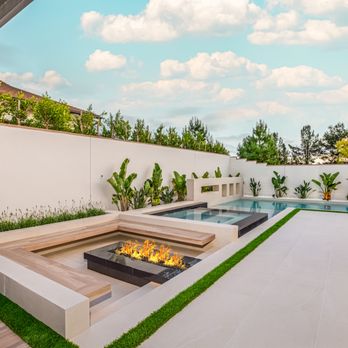Aquaterra Pool & Landscape - Landscaping Near Me - Newport Beach, California Aquaterra Pool & Landscape - Landscaping Near Me - Newport Beach, California