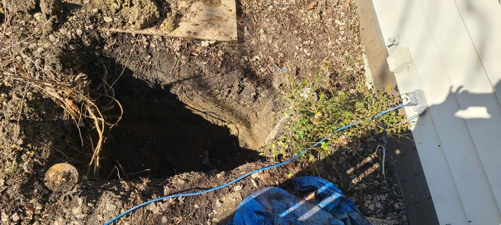 Slide of Roto-Rooter Plumbing & Water Cleanup