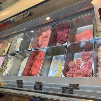 Cold Stone Creamery - Ice Cream & Frozen Yogurt Near Me - Long Beach, California