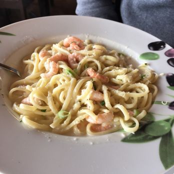 Terrasse du Capitaine - Shrimp pasta - Seafood Near Me - Sept-Îles, Quebec