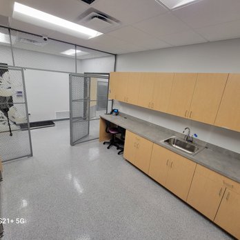 EVE Pet Hospital - Veterinarians Near Me - Mesa, Arizona EVE Pet Hospital - Veterinarians Near Me - Mesa, Arizona